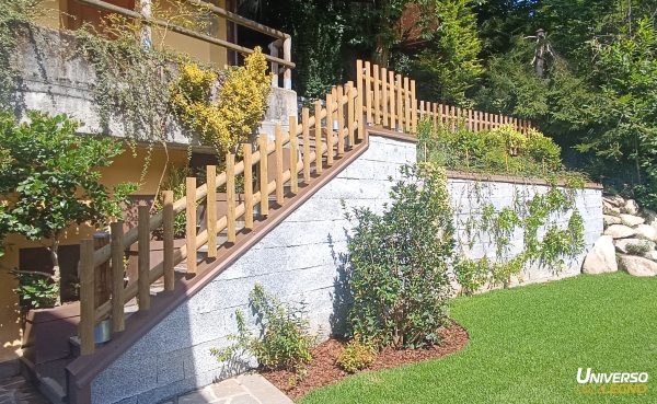 Staccionata-mezzopalo-doghe-verticali